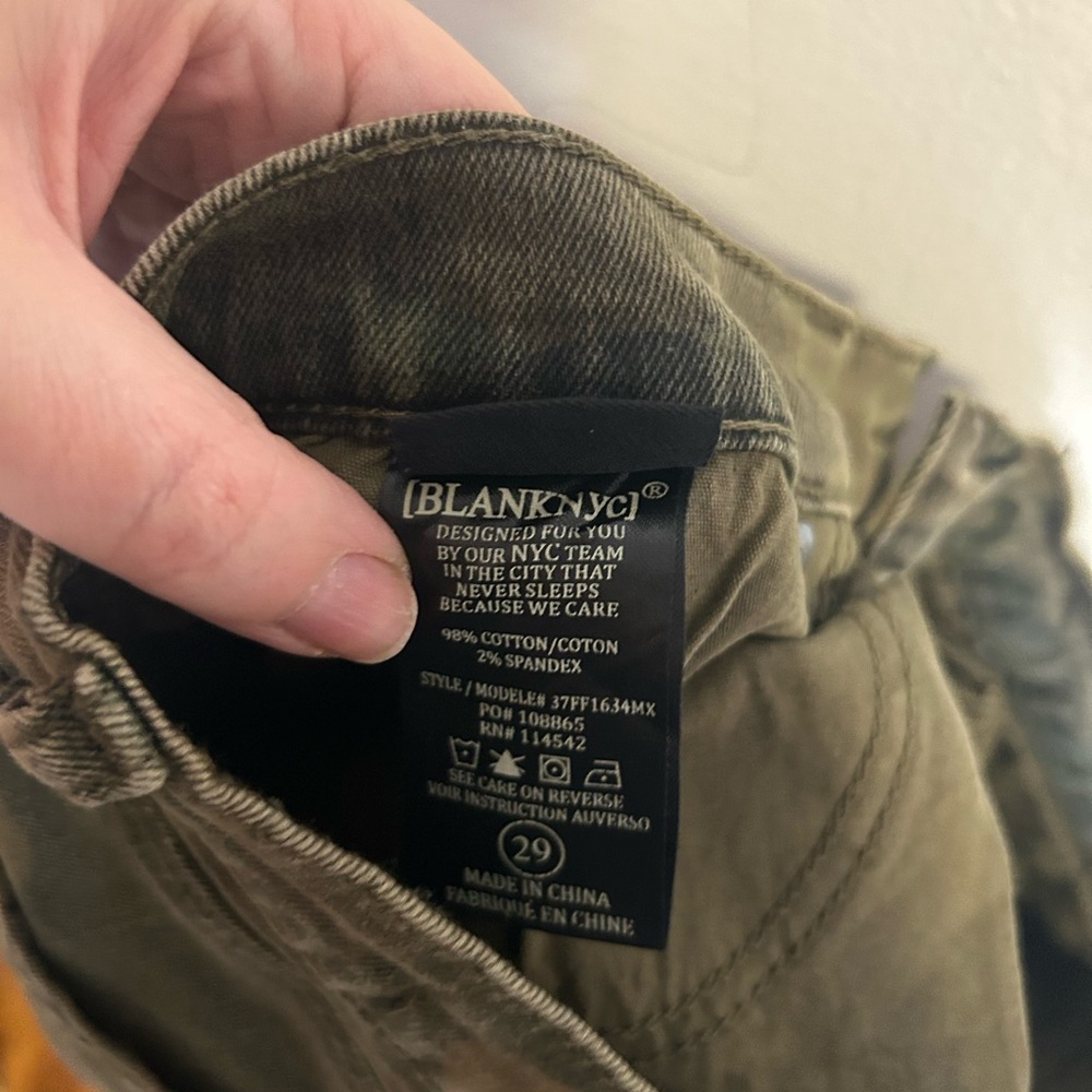 NWOT Blank NYC denim - the Reade skinny camo jeans - Picture 8 of 9